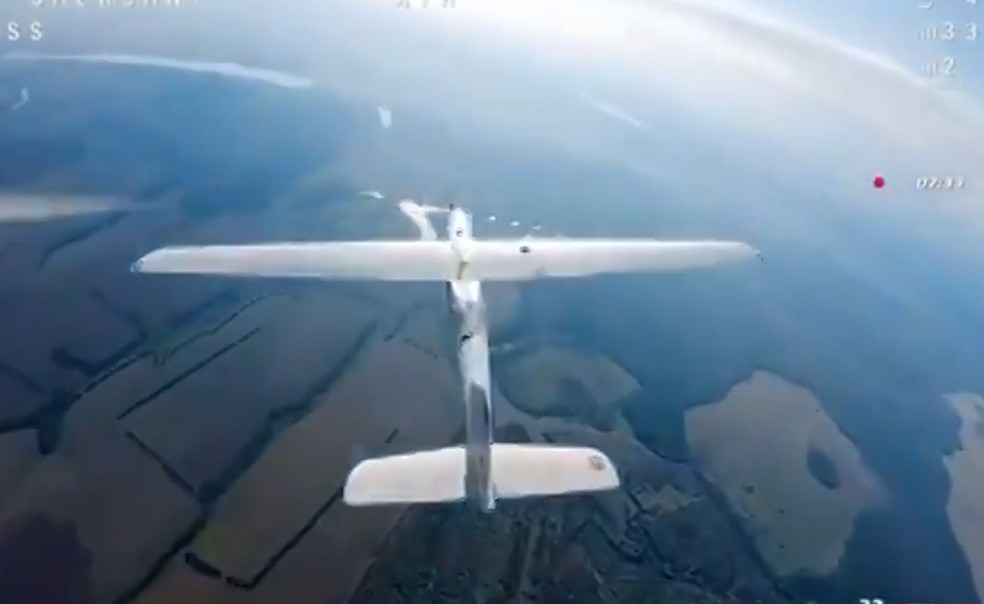 Vídeo mostra drone russo sendo abatido pela Ucrânia — Foto: Eyepress via Reuters
