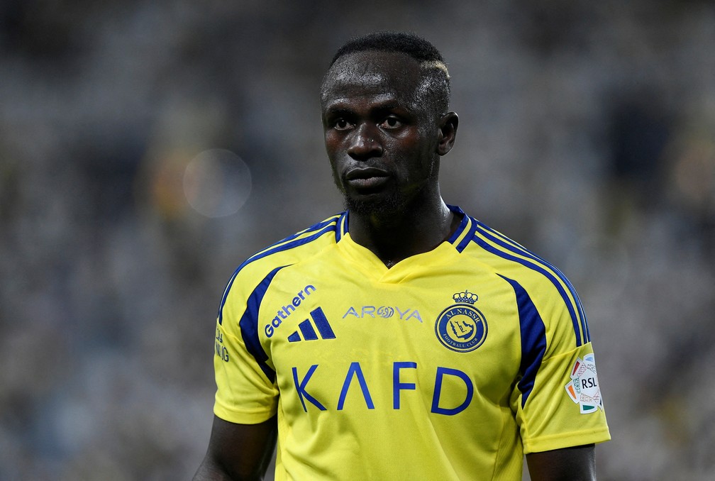 Sadio Mané em partida pelo Al Nassr. — Foto: Reuters