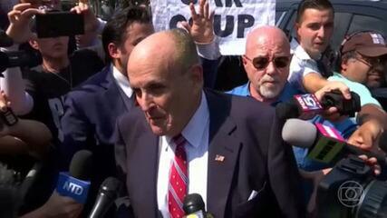 Rudolph Giuliani, ex-advogado de Trump e ex-prefeito de Nova York, se entrega à Justiça do estado da Geórgia Rudolph Giuliani, ex-advogado de Trump e ex-prefeito de Nova York, se entrega à Justiça do estado da Geórgia