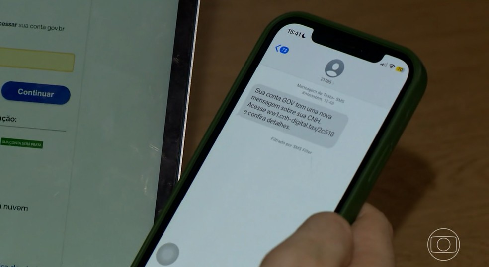 Detrans alertam sobre ação de criminosos por SMS — Foto: TV Globo/ Reprodução
