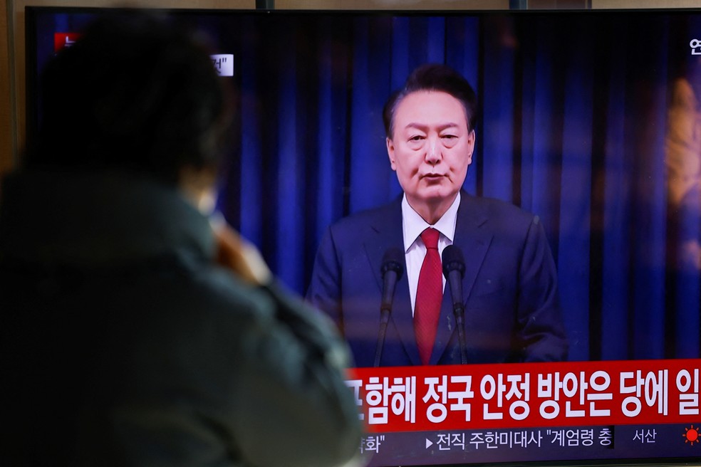 O presidente da Coreia do Sul, Yoon Suk Yeol, declara lei marcial no país, em 3 de dezembro de 2024 — Foto: Kim Soo-Hyeon/Reuters