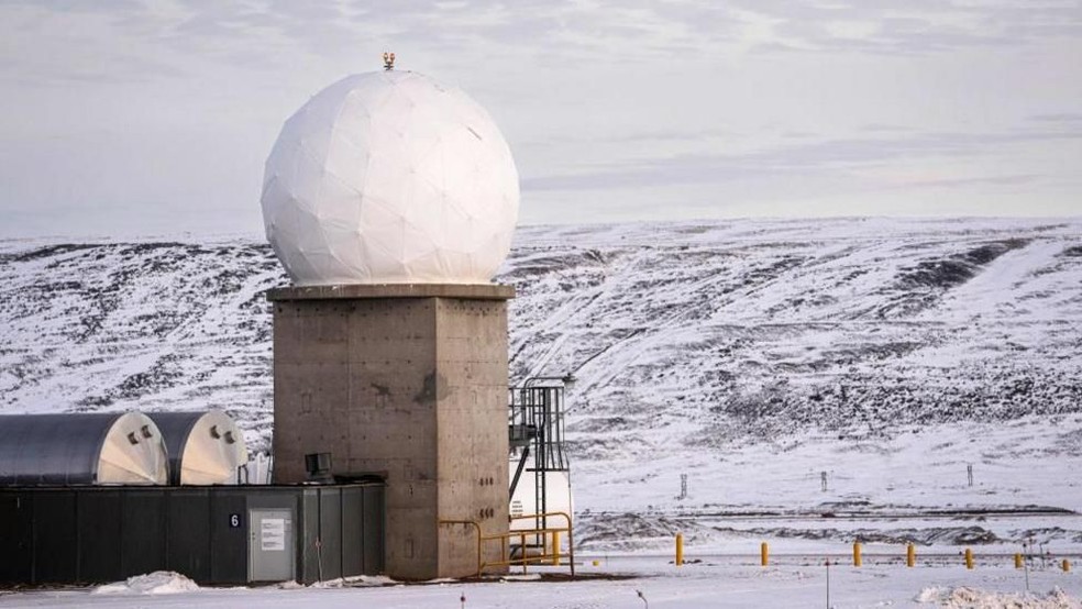 A base espacial Pituffik, na Groenlândia, anteriormente chamada de base aérea de Thule, é propriedade dos Estados Unidos — Foto: AFP