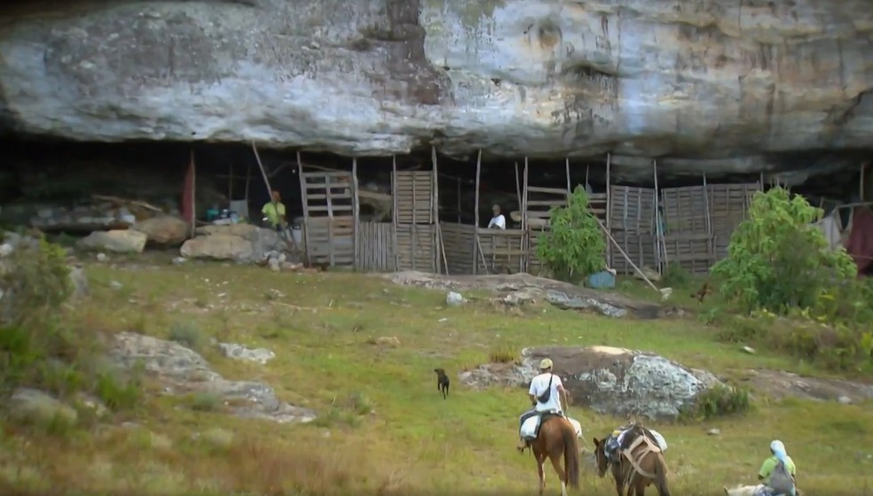 'Casas de pedra' viram moradia para agricultores da Cordilheira do Espinhaço, em Minas Gerais" — Foto: Globo Rural/Reprodução