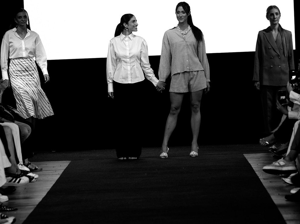 Desfile de moda foi realizado no mês de julho na Itália — Foto: Cedida