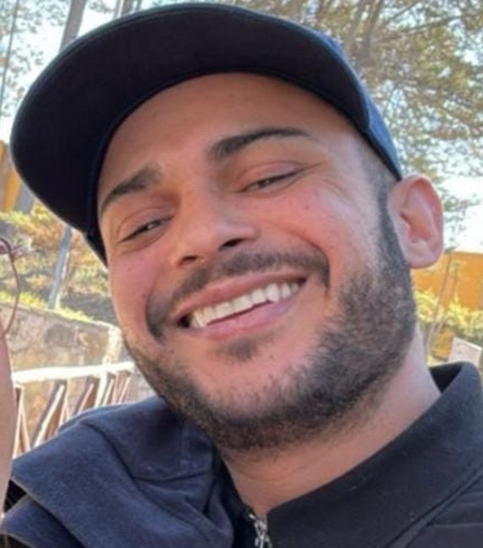 Igor Rafael Oliveira Souza, de 32 anos, morreu na Bolívia; família acredita em surto psicótico e truculência de guardas — Foto: Arquivo pessoal/Reprodução