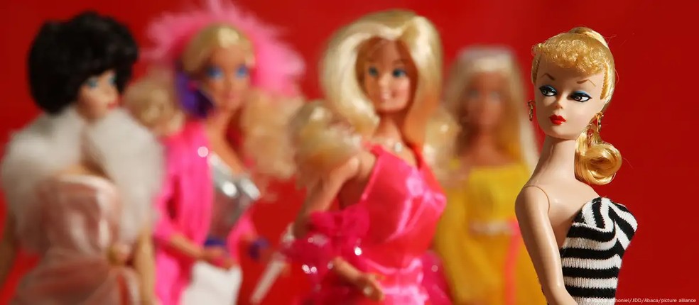 A personagem Lilli, que aparecia em histórias em quadrinhos de antigamente no jornal alemão Bild, inspirou a criação da Barbie — Foto: Patrick Othoniel/JDD/Abaca/picture alliance