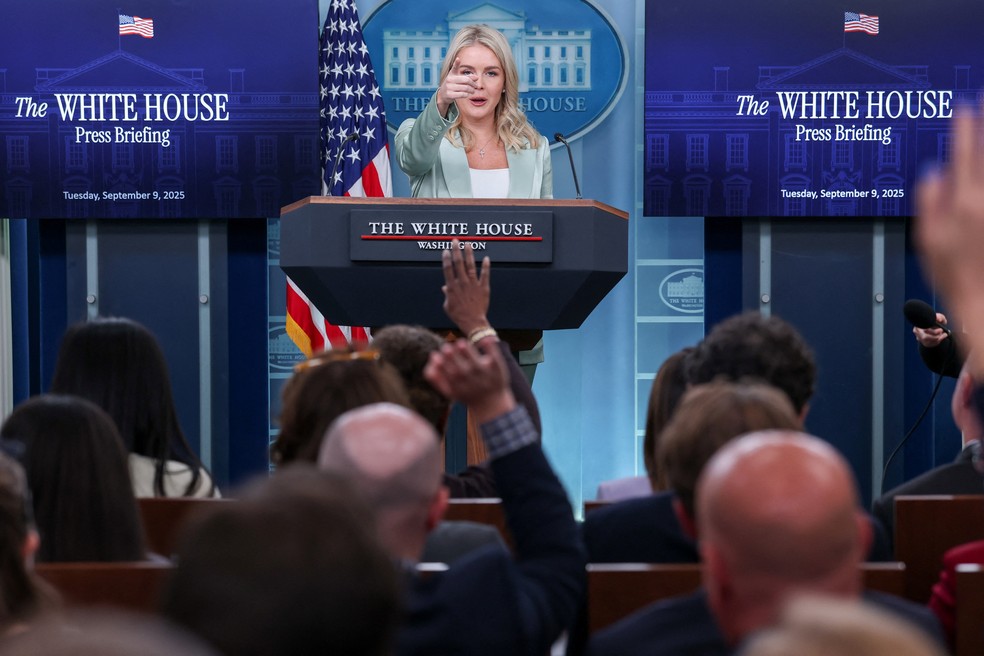 A porta-voz da Casa Branca, Karoline Leavitt, durante entrevista coletiva à imprensa, em 9 de setembro de 2025. — Foto: Jonathan Ernst/ Reuters