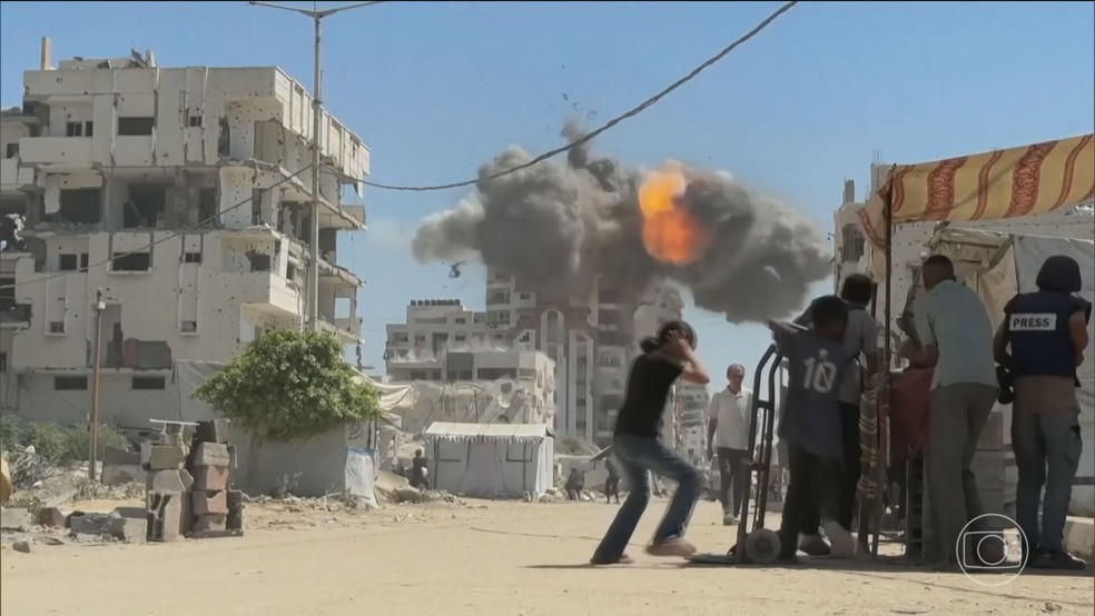 Israel inicia operação por terra na Cidade de Gaza — Foto: Reprodução/TV Globo