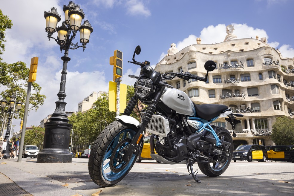 Royal Enfield Guerrilla 450 — Foto: divulgação/Royal Enfield