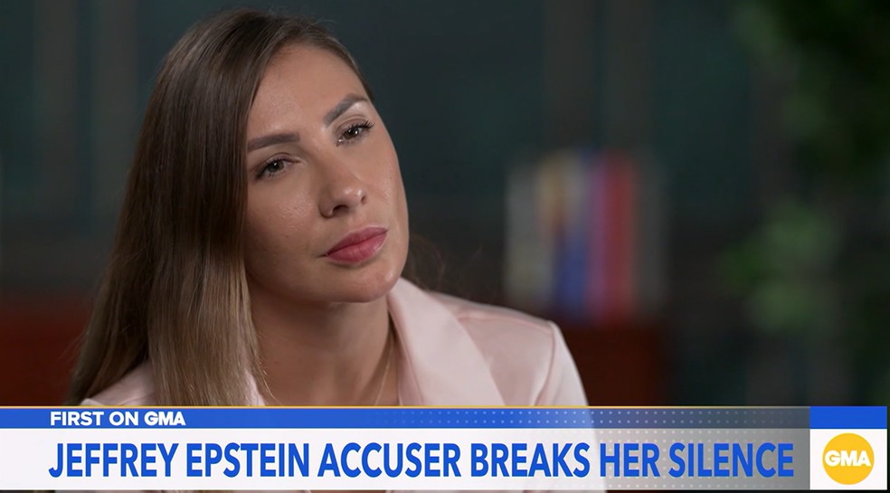Marina Lacerda revela abusos de Jeffrey Epstein durante entrevista para TV americana — Foto: ABC News/Reprodução