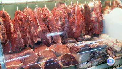 Carne fica fora da cesta, absorvente é isento, carro elétrico terá 'imposto do pecado'