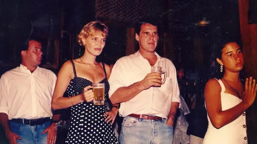 Annette e Willem iam se casar — Foto: Arquivo pessoal via BBC