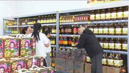 Trump ameaça 'corte de laços' no comércio com a China