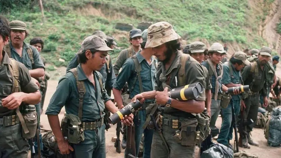 Rebeldes apoiados pela CIA na Nicarágua travaram uma insurgência de 11 anos contra o regime sandinista de esquerda. — Foto: Getty Images via BBC