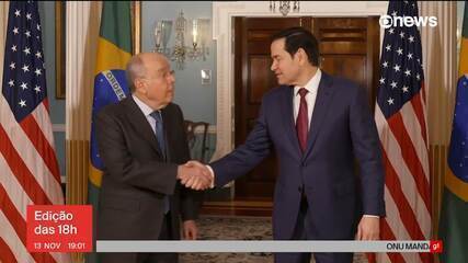 Mauro Vieira e Marco Rubio posam para foto antes de reunião em Washington