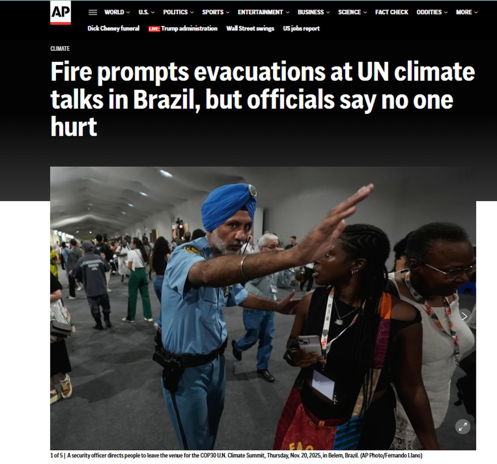 Agência de notícias Associated Press repercute incêndio na COP30, em Belém, em 20 de novembro de 2025. — Foto: Reprodução/ AP