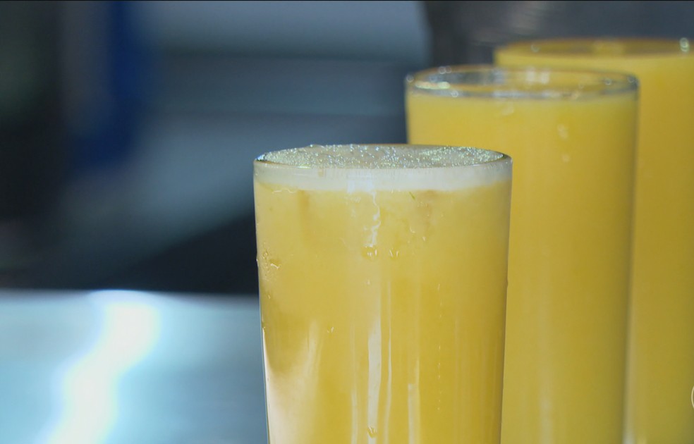 Suco de laranja tem menor volume exportado na safra 24/25, mas atinge receita recorde — Foto: Jornal Nacional/ Reprodução