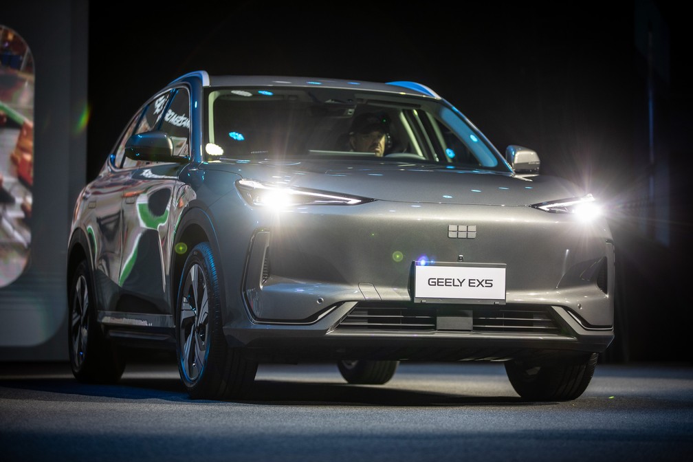Geely EX5 tem duas versões à venda no Brasil — Foto: Fábio Tito/g1