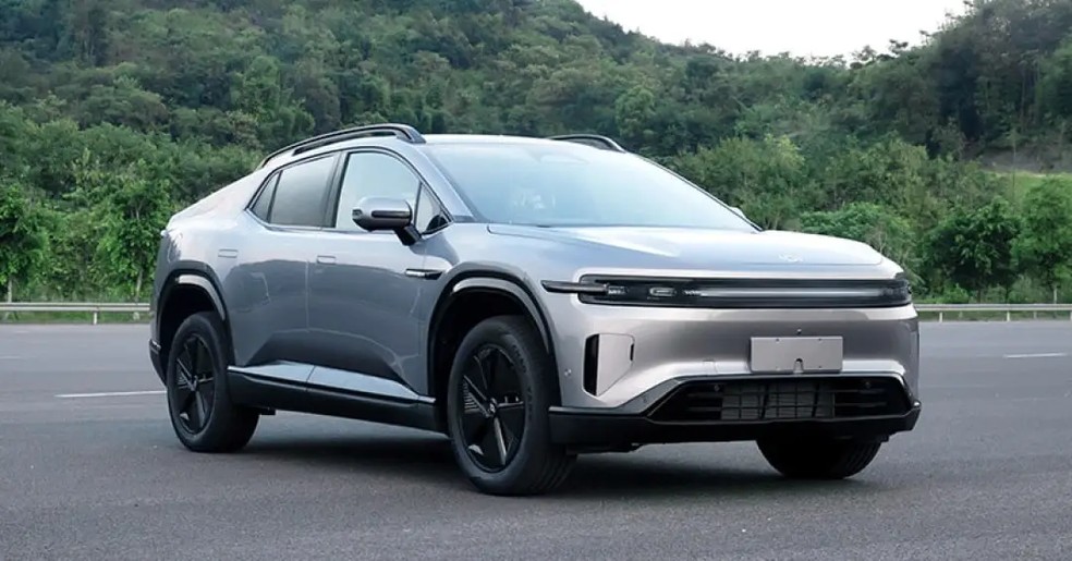 Caoa Changan EO7 — Foto: divulgação/Changan