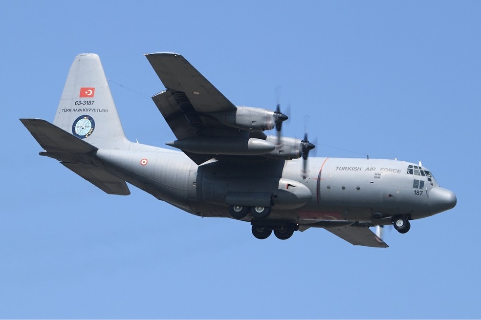 Avião de carga militar C-130 da Turquia em foto de 2011 — Foto: Peter Bakema/Wikimedia Commons