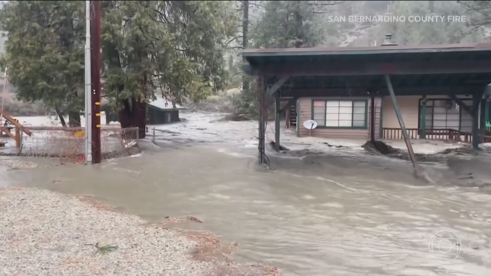 Califórnia tem emergência por causa de enchentes — Foto: Reprodução/TV Globo
