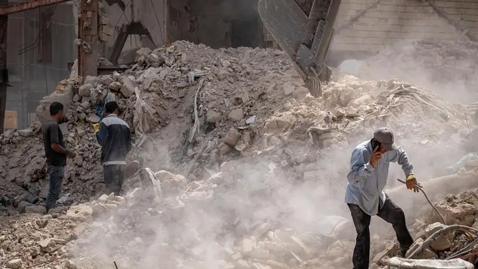 Alvos no Irã e em Israel foram atingidos durante 12 dias de conflito. — Foto: AFP/Getty Images via BBC