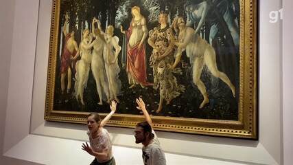 Ativistas do clima colam mãos em pintura de Botticelli na Itália