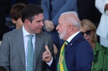 Lula insiste em taxar bets e fintechs, Motta prioriza corte de isenções