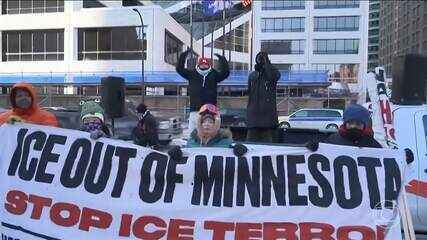 Política de imigração causa desgaste de Donald Trump