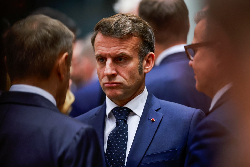 O presidente francês Emmanuel Macron participa de cúpula de líderes da União Europeia em Bruxelas, Bélgica, em 18 de dezembro de 2025. — Foto: Reuters/Stephanie Lecocq