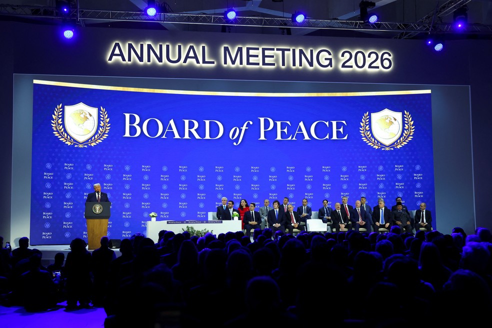 O presidente dos EUA, Donald Trump, discursa durante o lançamento de seu "Conselho da Paz", em 22 de janeiro de 2026. — Foto: Denis Balibouse/ Reuters