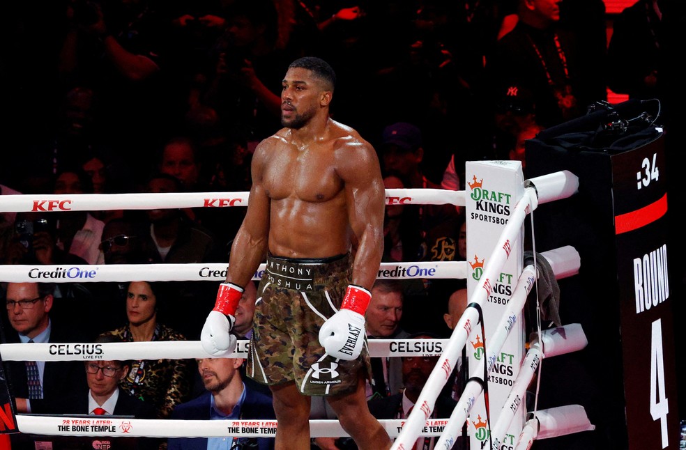 O boxeador britânico Anthony Joshua. — Foto: Marco Bello/ Reuters