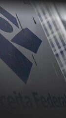 Novo leilão da Receita tem iPhone 15 por R$ 1,3 mil e Volkswagen Taos por R$ 80 mil