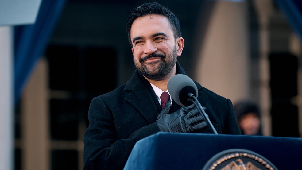 Zohran Mamdani toma posse como prefeito de NY — Foto: Andres Kudacki/AP