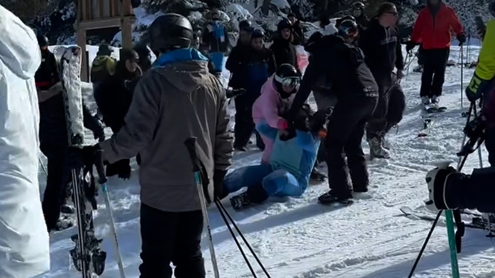 Homem que tentou ajudar também foi agredido — Foto: Instagram/Reprodução