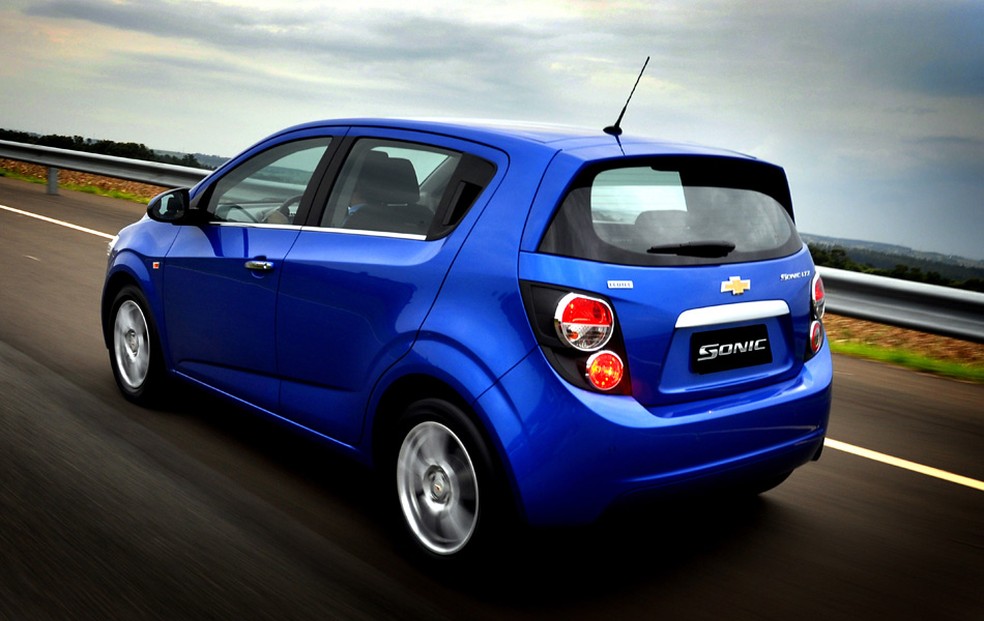 Sonic hatch e sedã estreiam design inovador no Brasil — Foto: Divulgação