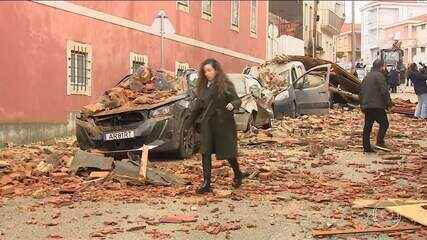 Tempestade mata cinco em Portugal