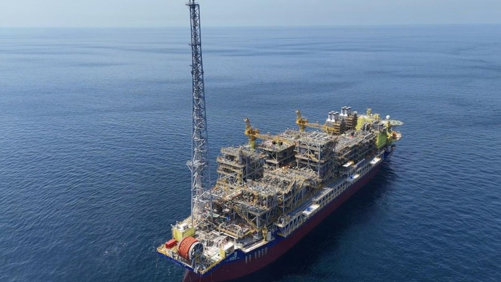 O navio-plataforma Maria Quitéria, no campo de Jubarte, no Sul do Espírito Santo. — Foto: Divulgação Yinson/ Agência Petrobras