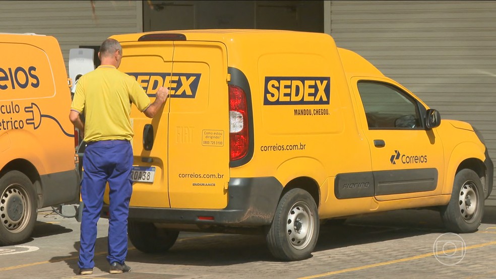 Em crise financeira histórica, Correios abrem prazo para funcionários pedirem demissão — Foto: Jornal Nacional/ Reprodução