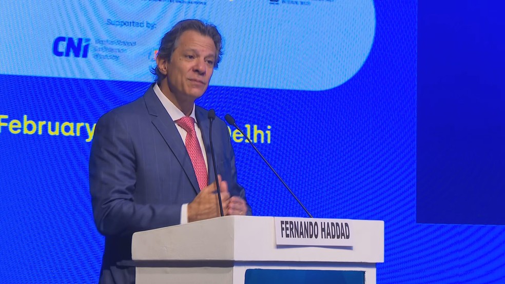 O ministro da Fazenda, Fernando Haddad, durante evento na Índia — Foto: Ricardo Reichhardt/TV Globo