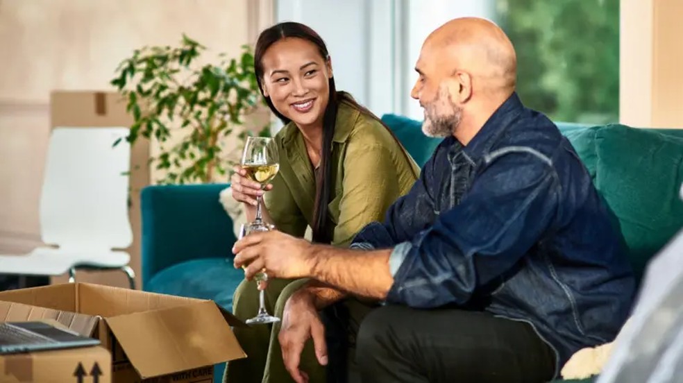 A herançocracia influencia até mesmo o tipo de parceiro ou parceira que as pessoas escolhem, segundo a autora — Foto: Getty Images via BBC