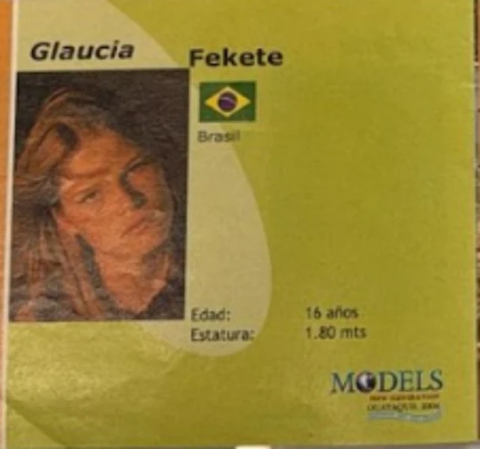 Gláucia Fekete foi ao Equador em evento de moda organizado por Brunel em 2004 — Foto: Arquivo pessoal/Glaucia Fekete