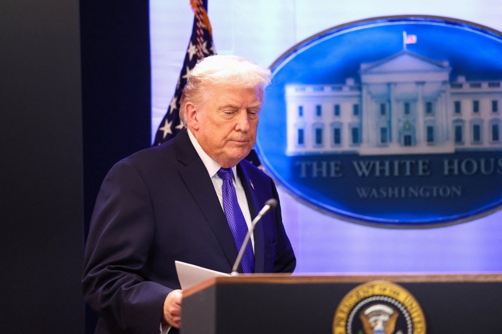 Trump fala sobre o tarifaço — Foto: Kevin Lamarque/Reuters