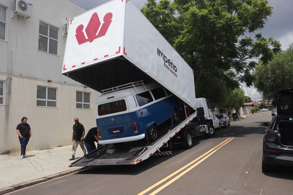 Kombi de Neymar — Foto: divulgação/Império das Kombis