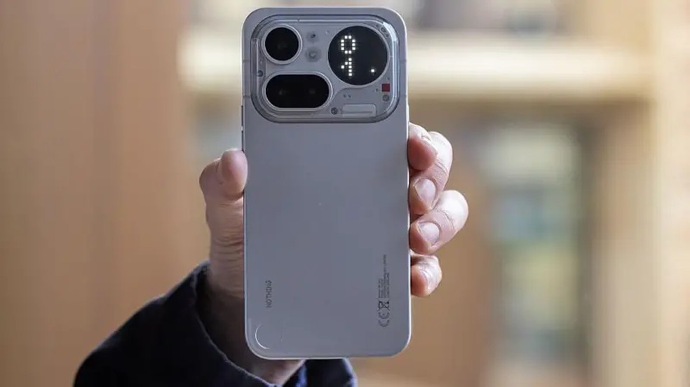 A produção de diversos dispositivos eletrônicos pode ser afetada pela guerra — Foto: Getty Images via BBC