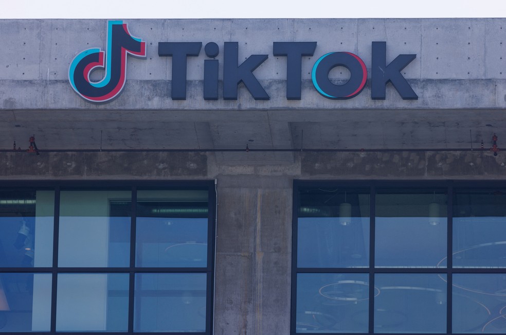 Imagem de abril de 2023 mostra prédio do TikTok na Califórnia — Foto: Mike Blake/Reuters
