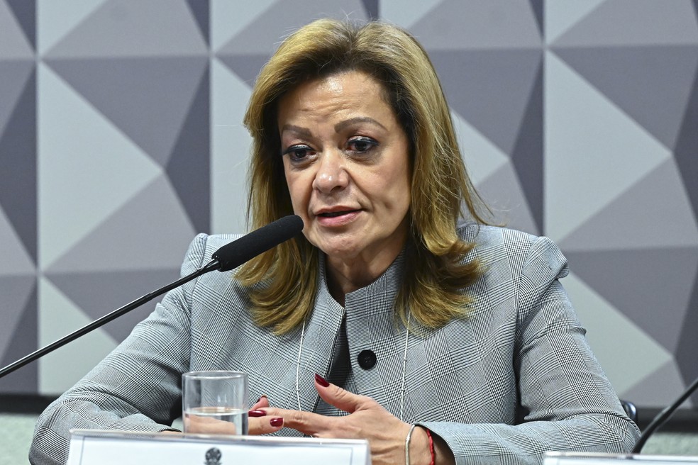 Cecília Rodrigues Mota, presidente da Associação dos Aposentados e Pensionistas do Brasil (AAPB), durante depoimento à CPMI do INSS em novembro de 2025. — Foto: Jefferson Rudy/Agência Senado