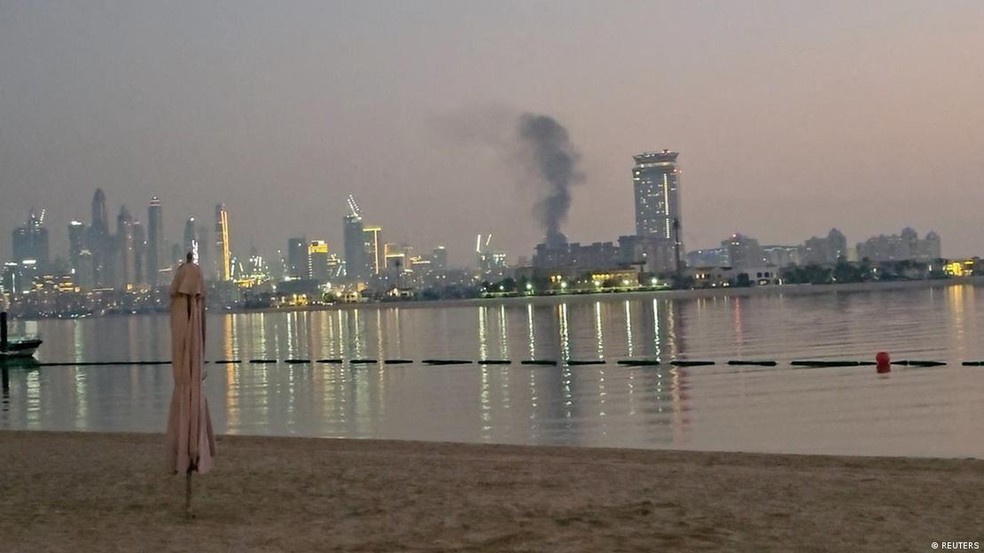 Emirados Árabes Unidos sofreram danos provocados pelo Irã — Foto: Reuters