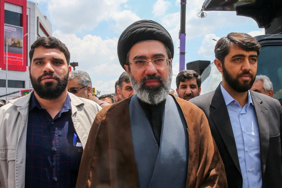 Mojtaba Khamenei, novo líder supremo do Irã, durante um comício em Teerã, Irã, em 31 de maio de 2019 — Foto: Hamid Forootan/ISNA/WANA via Reuters