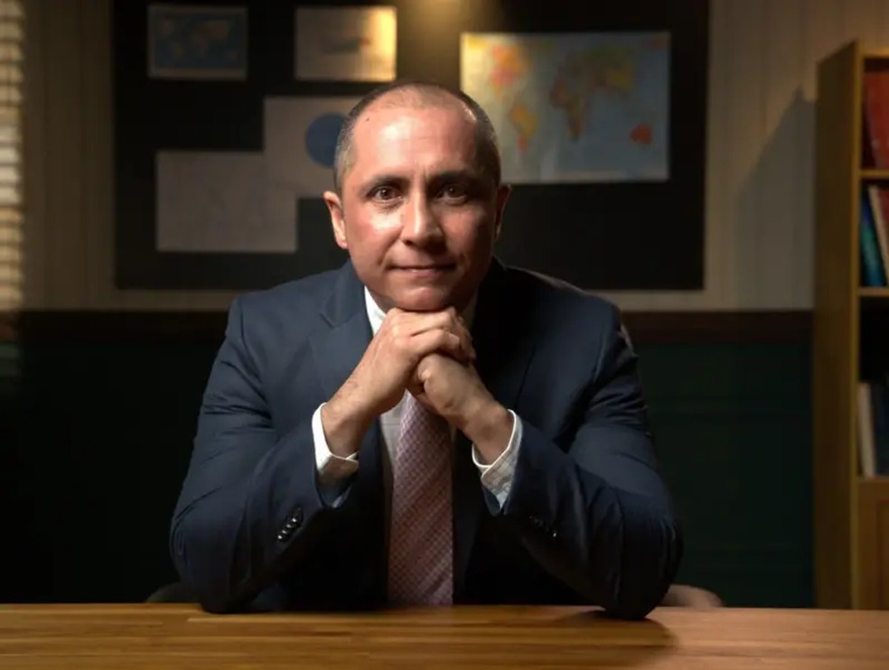 Michael Viriato trabalha no mercado financeiro há 27 anos. Para ele, regras atuais como a que regula o FGC precisam mudar para diminuir os riscos de novas crises como a do Banco Master — Foto: Acervo pessoal